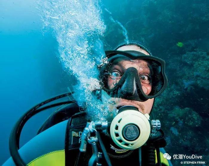 盟政协举办十届三次会议委员专题培训班